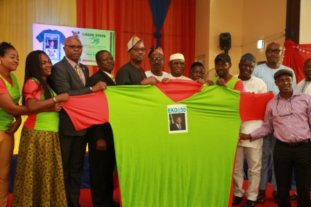 Photo of LAGOS@50 ANNIVERSARY: GROUP UNVEILS LARGEST T-SHIRT FOR CELEBRATION