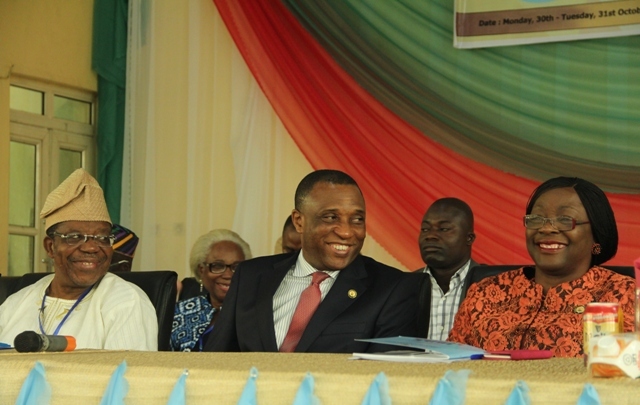 Photo of WE’LL BRIDGE INFRASTRUCTURE GAP BETWEEN THE DIVISIONS, DISTRICTS TO MAKE EVERY PART LIVABLE – AMBODE