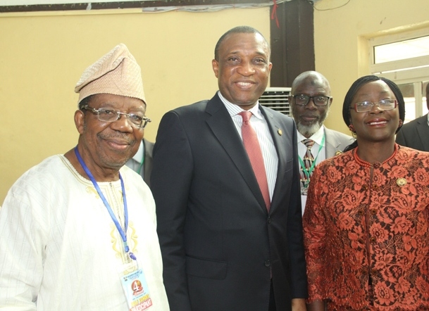 Photo of WE’LL BRIDGE INFRASTRUCTURE GAP BETWEEN THE DIVISIONS, DISTRICTS TO MAKE EVERY PART LIVABLE – AMBODE