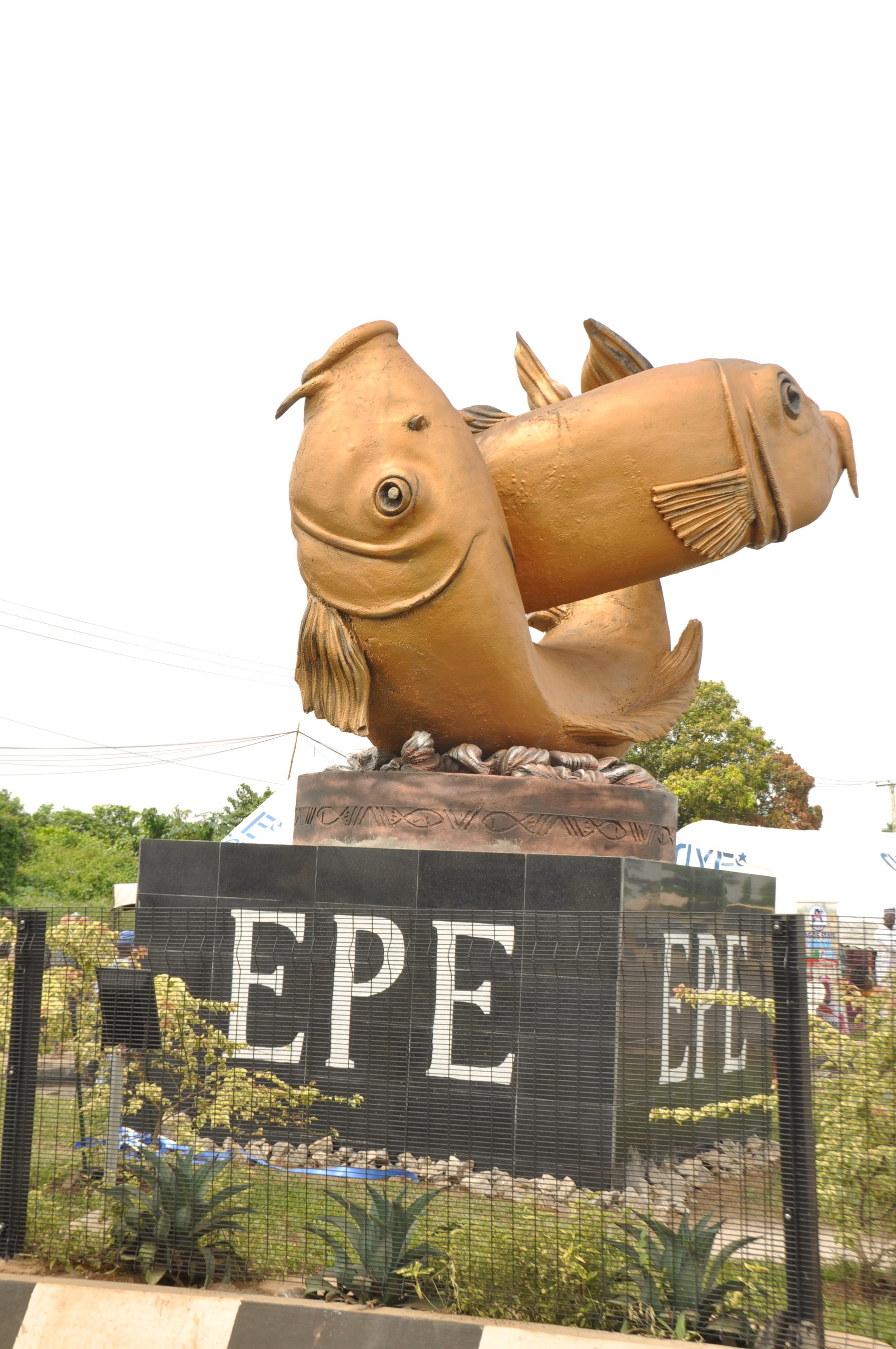 Photo of LASG UNVEILS ICONIC ‘FISH’ STATUE