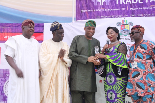 Photo of AMBODE AT LAGOS STATE DAY, CLOSING CEREMONY OF THE 2017 LAGOS INTERNATIONAL TRADE FAIR ON SUNDAY, NOVEMBER 12, 2017.