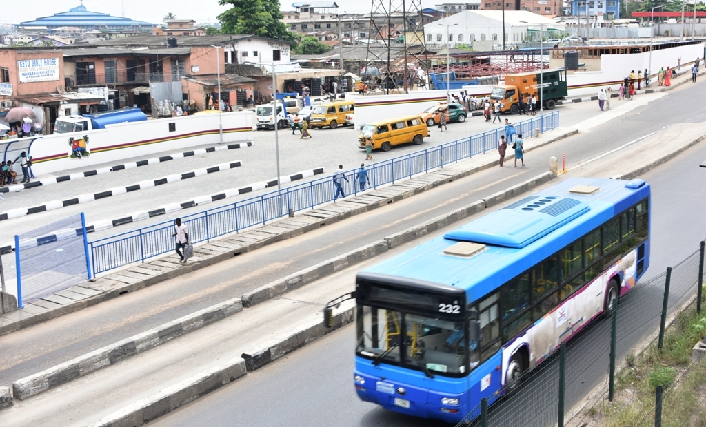 Photo of NEWLY CONSTRUCTED LAY-BY AT KETU BY LAGOS STATE GOVERNMENT