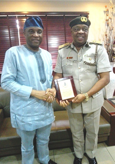 Photo of COMPTROLLER OF IMMIGRATION, LAGOS COMMAND VISITS LAGOS SSG