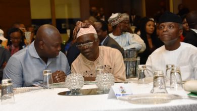 Photo of VP OSINBAJO AND GOV AMBODE AT AN INTERACTIVE SESSION WITH STAKEHOLDERS IN THE NIGERIAN ENTERTAINMENT INDUSTRY TAGGED: “AN EVENING WITH THE VICE PRESIDENT”, ON FRIDAY, OCTOBER 26, 2018