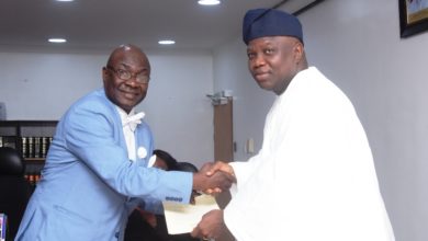 Photo of GOV. AMBODE SWEARS IN FIVE NEW PERMANENT SECRETARIES AT LAGOS HOUSE, ALAUSA, IKEJA ON MONDAY, OCTOBER 29, 2018
