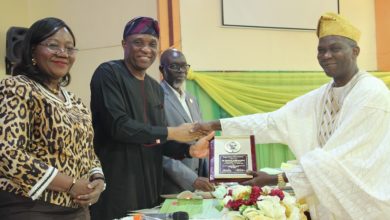 Photo of AMBODE AT PENS DOWN FOR RETIRED 21 PERM SECS