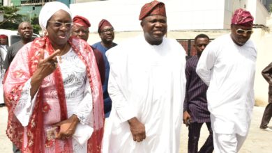 Photo of GOV. AMBODE PAYS CONDOLENCE VISIT TO PA FASINRO’S FAMILY ON MONDAY, APRIL 1, 2019