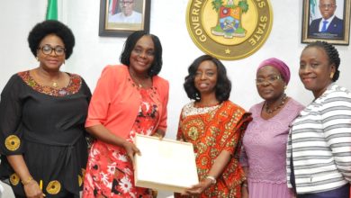 Photo of FIRST LADY OF LAGOS STATE, DR. (MRS) IBIJOKE SANWO-OLU RECEIVES SENIOR OFFICIALS OF THE STATE MINISTRY OF WOMEN AFFAIRS AND POVERTY ALLEVIATION