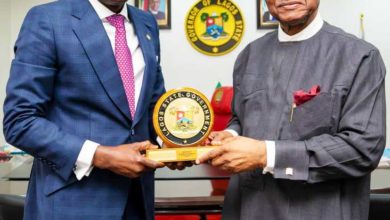 Photo of GOV SANWO-OLU RECEIVES CHIEF EMEKA ANYAOKU, FORMER COMMONWEALTH SECRETARY-GENERAL IN HIS OFFICE AT ALAUSA, IKEJA ON THURSDAY, AUGUST 8, 2019